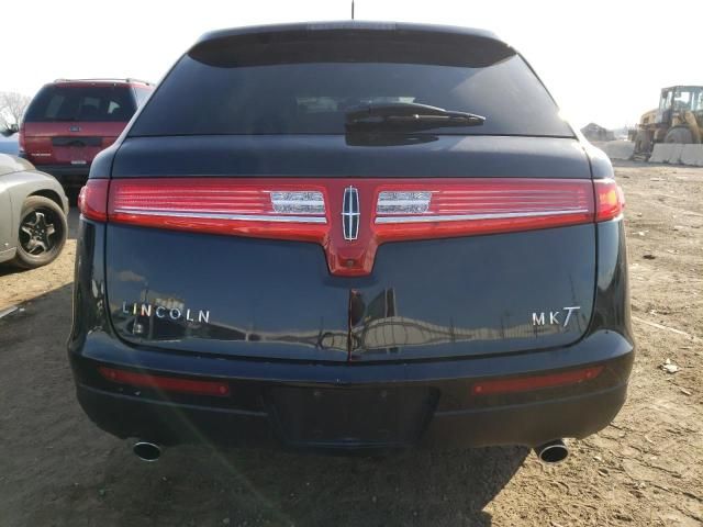 2015 Lincoln MKT