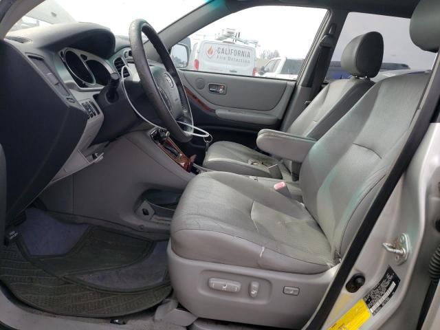 2004 Toyota Highlander Base