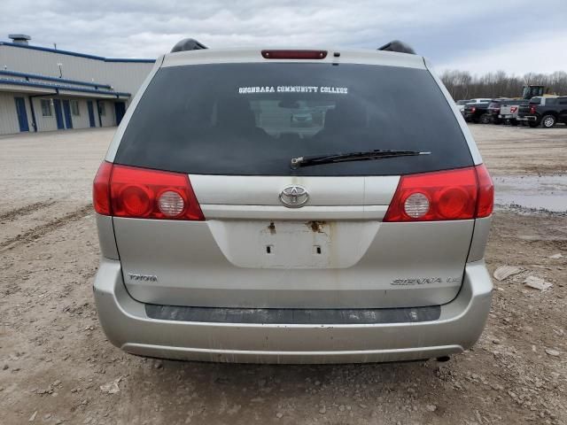 2008 Toyota Sienna CE