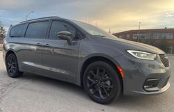 Salvage cars for sale at Bowmanville, ON auction: 2022 Chrysler Pacifica Touring L