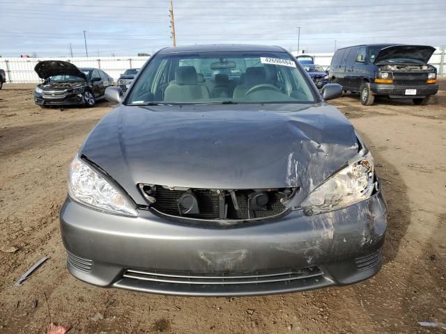 2005 Toyota Camry LE