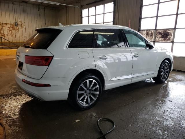 2019 Audi Q7 Premium Plus