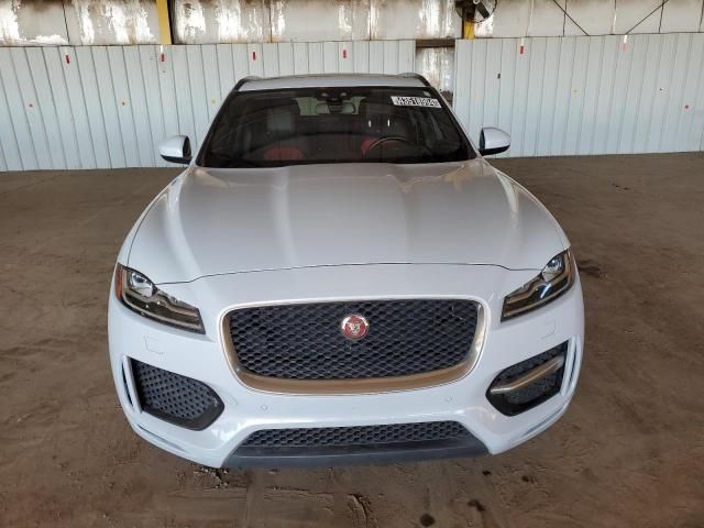 2017 Jaguar F-PACE R-Sport