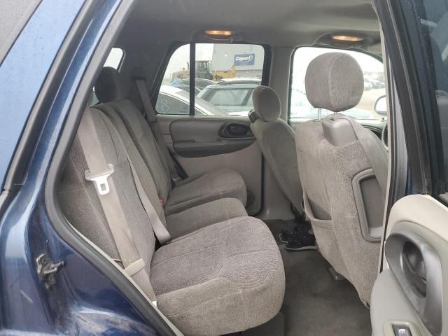 2004 Chevrolet Trailblazer LS