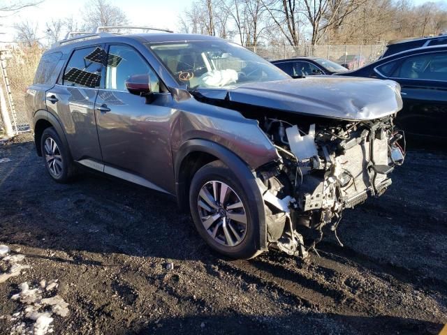 2023 Nissan Pathfinder SL