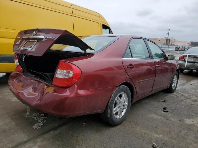 2004 Toyota Camry LE