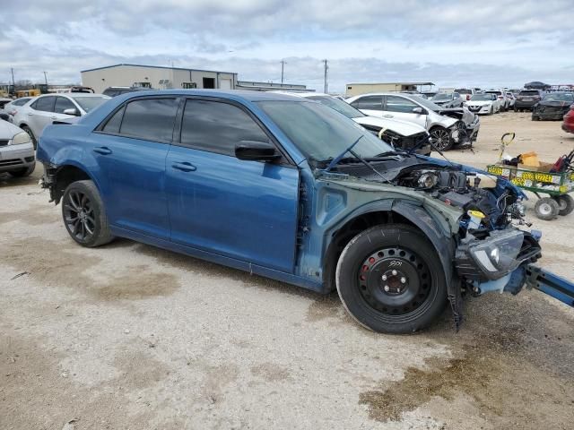 2021 Chrysler 300 Touring