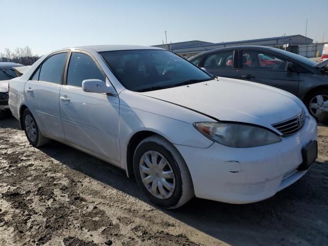 2005 Toyota Camry LE