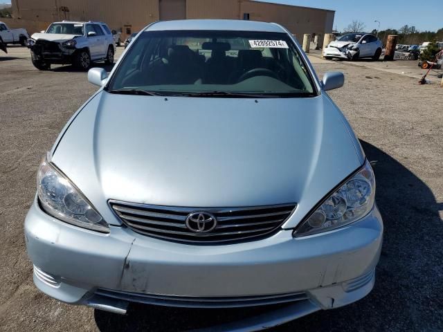 2005 Toyota Camry LE