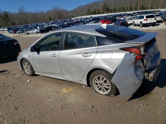 2021 Toyota Prius LE