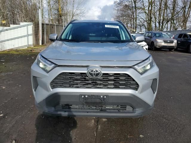 2023 Toyota Rav4 XLE