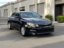 Vehiculos salvage en venta de Copart Wilmington, CA: 2017 KIA Optima LX