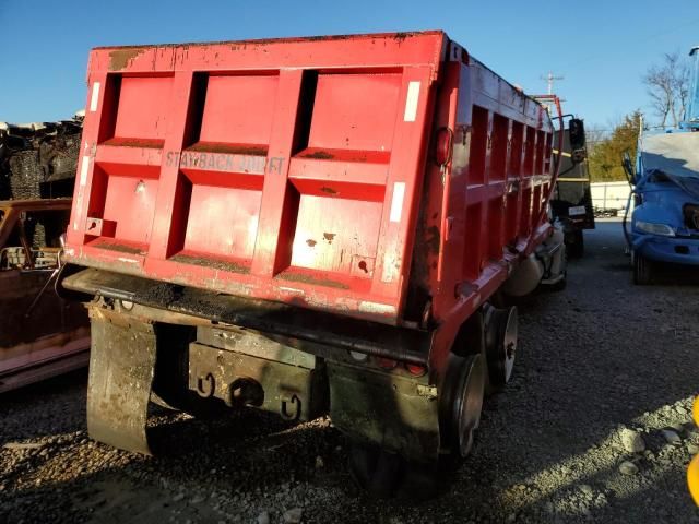 2005 Freightliner Conventional Columbia