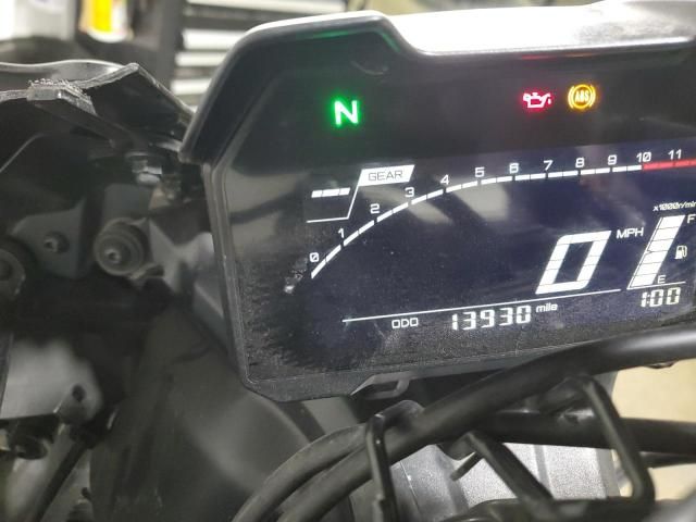 2022 Yamaha YZFR7