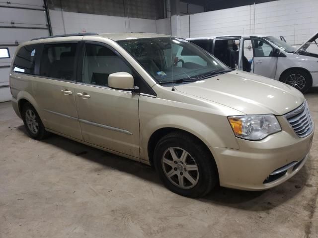 2011 Chrysler Town & Country Touring