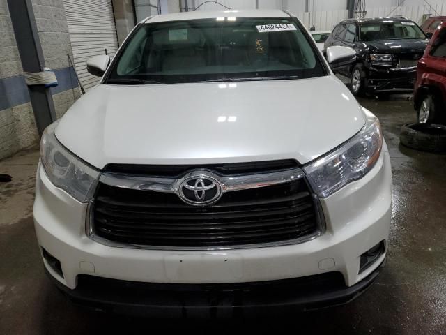 2016 Toyota Highlander LE