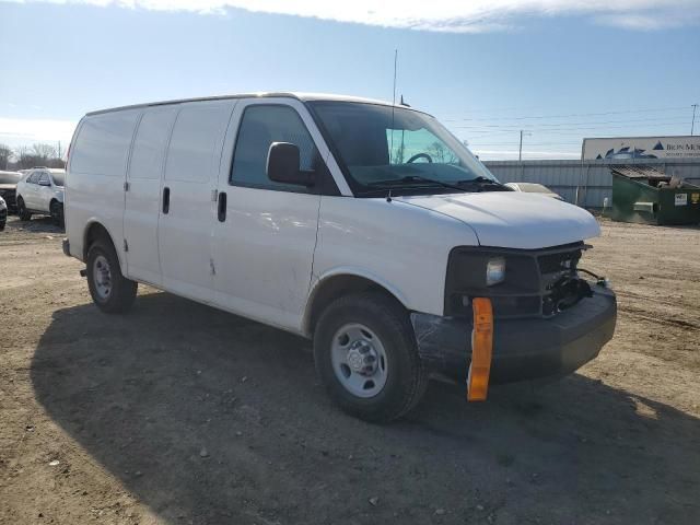 2014 Chevrolet Express G2500