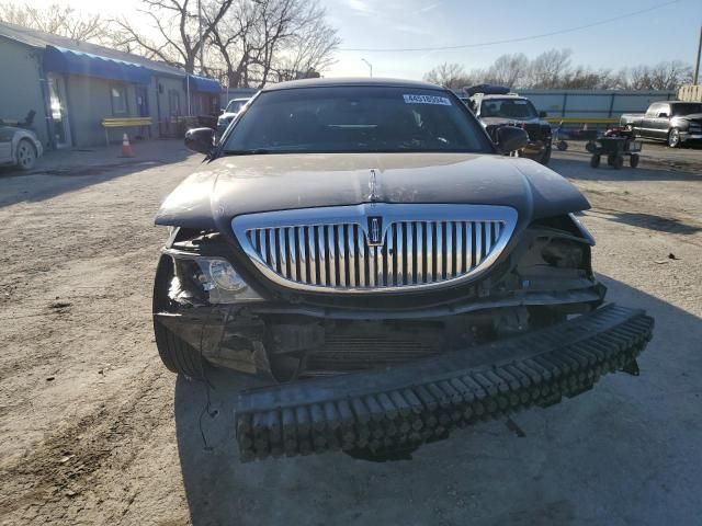 2009 Lincoln Town Car Signature Limited