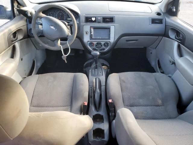 2005 Ford Focus ZX5