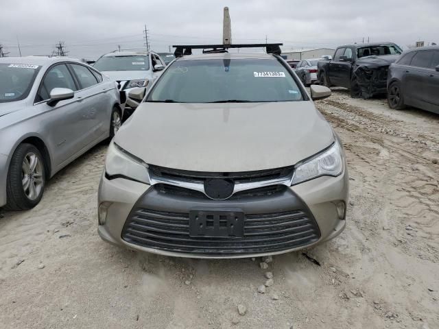 2016 Toyota Camry Hybrid