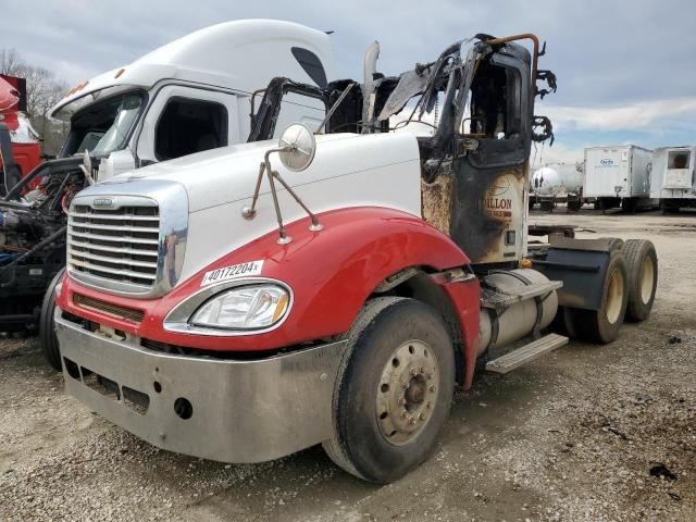 2009 Freightliner Conventional Columbia