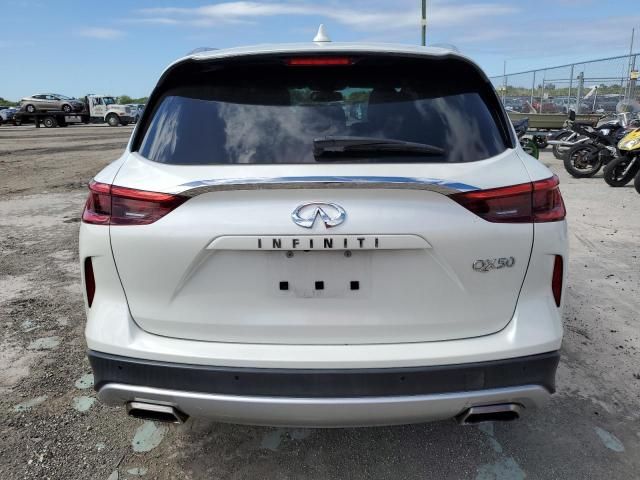 2019 Infiniti QX50 Essential