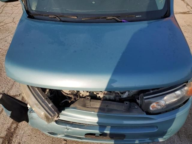 2010 Nissan Cube Base