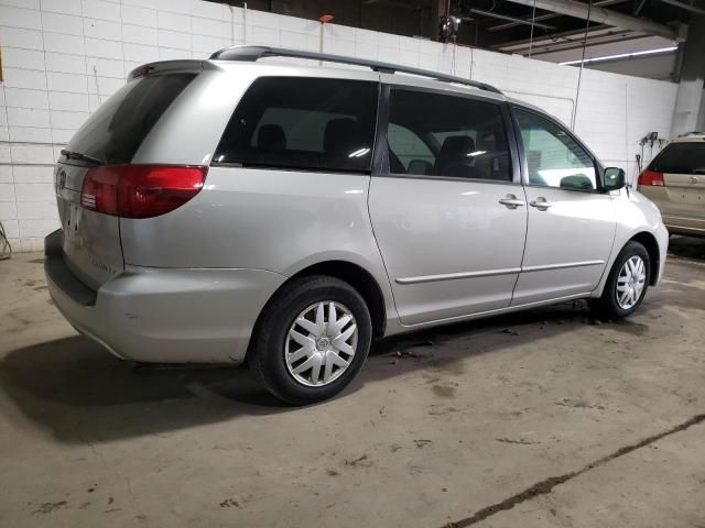 2005 Toyota Sienna CE