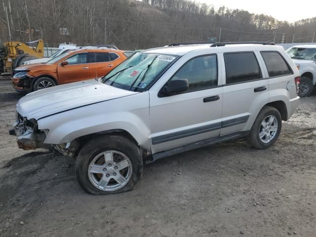 2005 Jeep Grand Cherokee Laredo