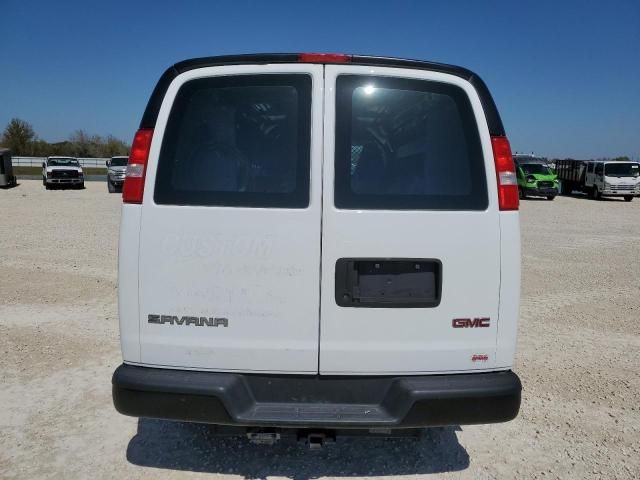 2022 GMC Savana G2500