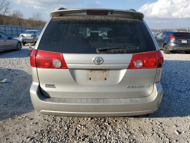 2007 Toyota Sienna CE