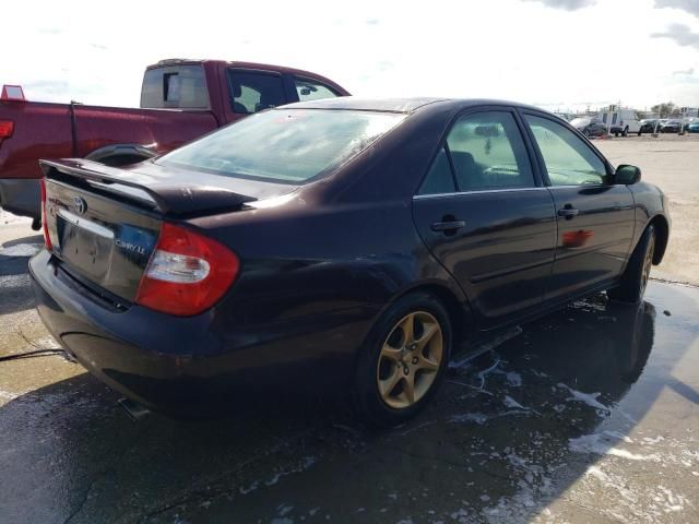 2004 Toyota Camry LE