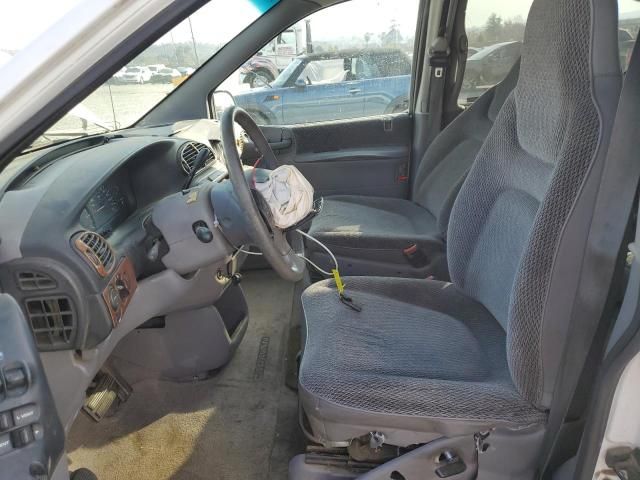 1997 Dodge Grand Caravan SE