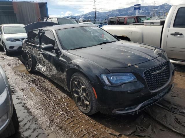 2016 Chrysler 300 S