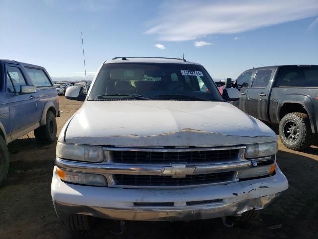 2004 Chevrolet Suburban K1500