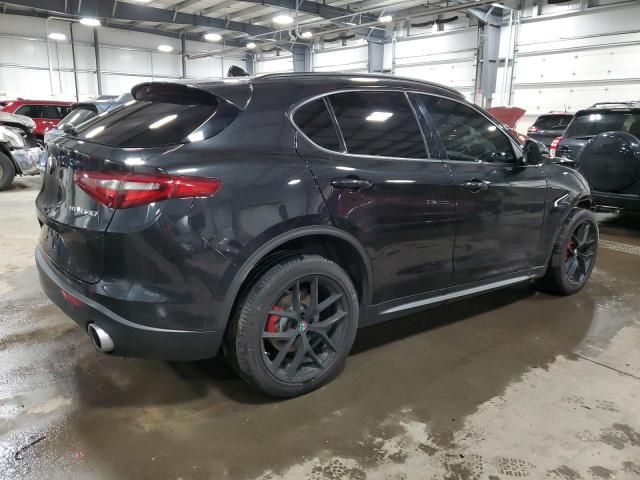 2018 Alfa Romeo Stelvio TI