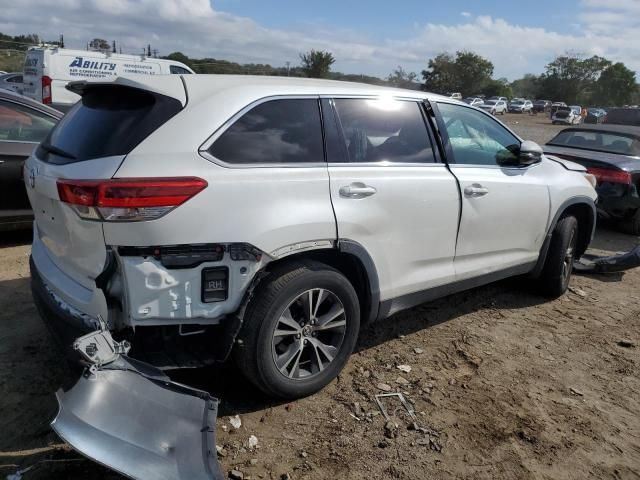 2019 Toyota Highlander LE