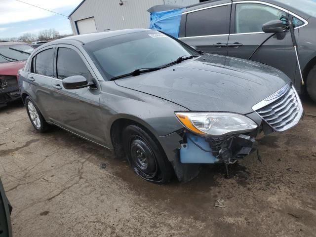 2012 Chrysler 200 Touring