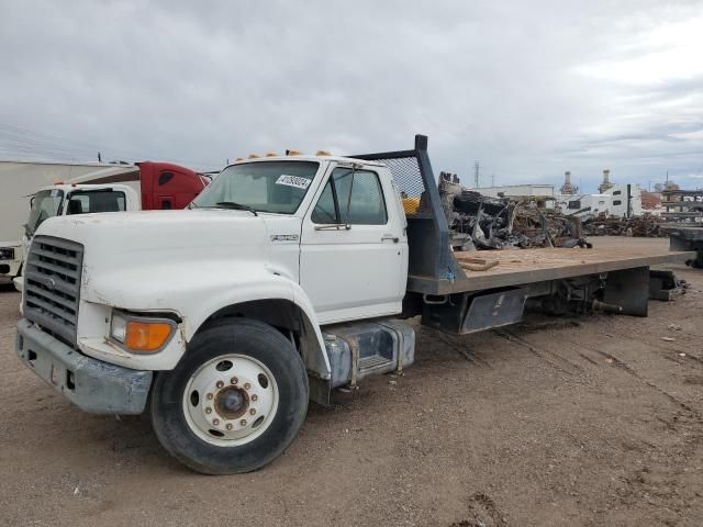 1999 Ford F800