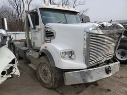 Salvage trucks for sale at West Mifflin, PA auction: 2019 Freightliner 122SD