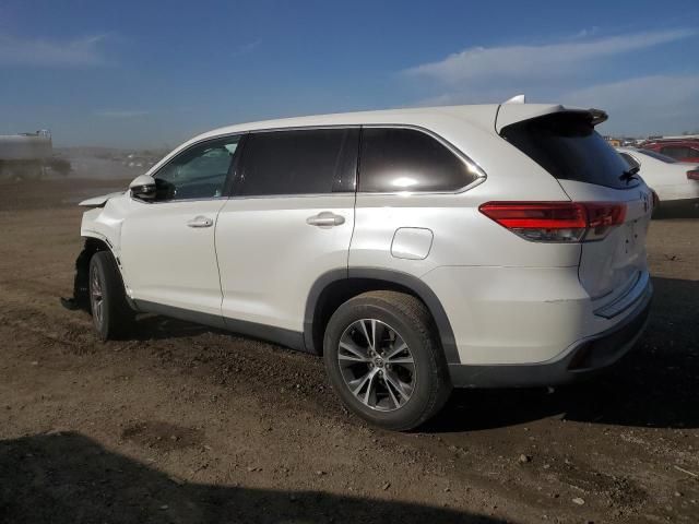 2019 Toyota Highlander LE