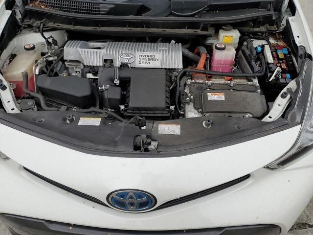 2017 Toyota Prius V