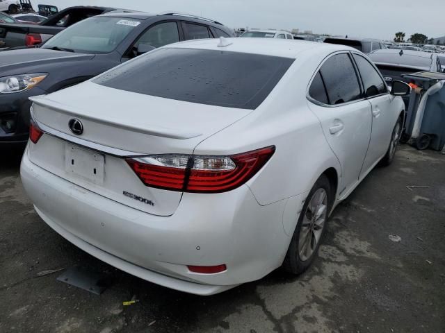 2014 Lexus ES 300H