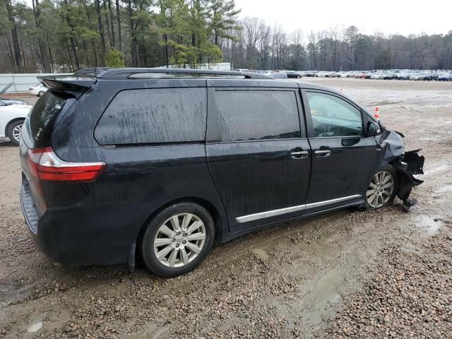 2017 Toyota Sienna XLE