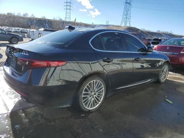 2017 Alfa Romeo Giulia TI Q4