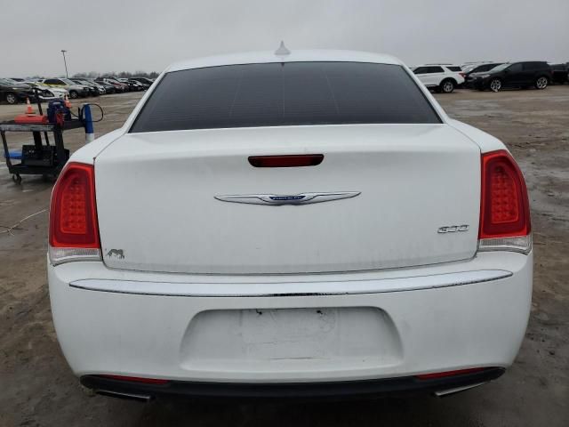 2018 Chrysler 300 Touring