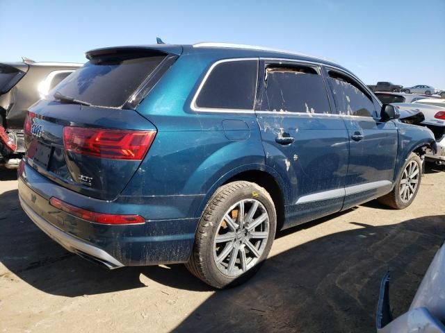 2018 Audi Q7 Premium Plus