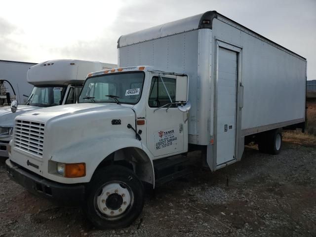 2002 International 4000 4700