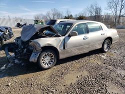 Salvage cars for sale from Copart Louisville, KY: 2000 Lincoln Town Car Signature