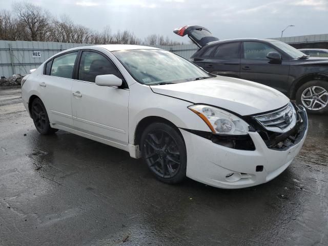 2010 Nissan Altima Base